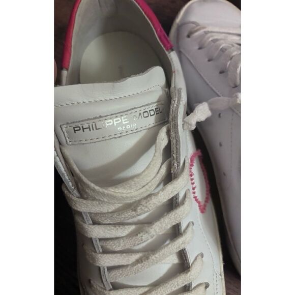 Philippe Model Paris
Prsx Broderie Pop sneakers in Blanc Fucsia Size 39 - Picture 7 of 15